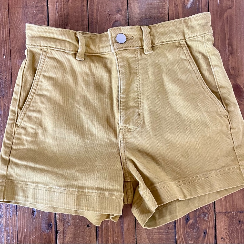 Everlane Women's High Waist Mustard Shorts